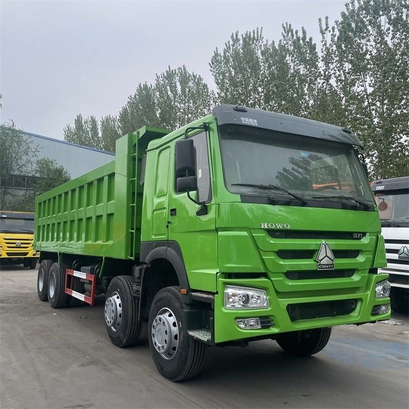 SINO TRUCK 12 ruote 30 metri cubi HOWO 40 tonnellate 8x4 Used Tipper Dump Truck con prestazioni