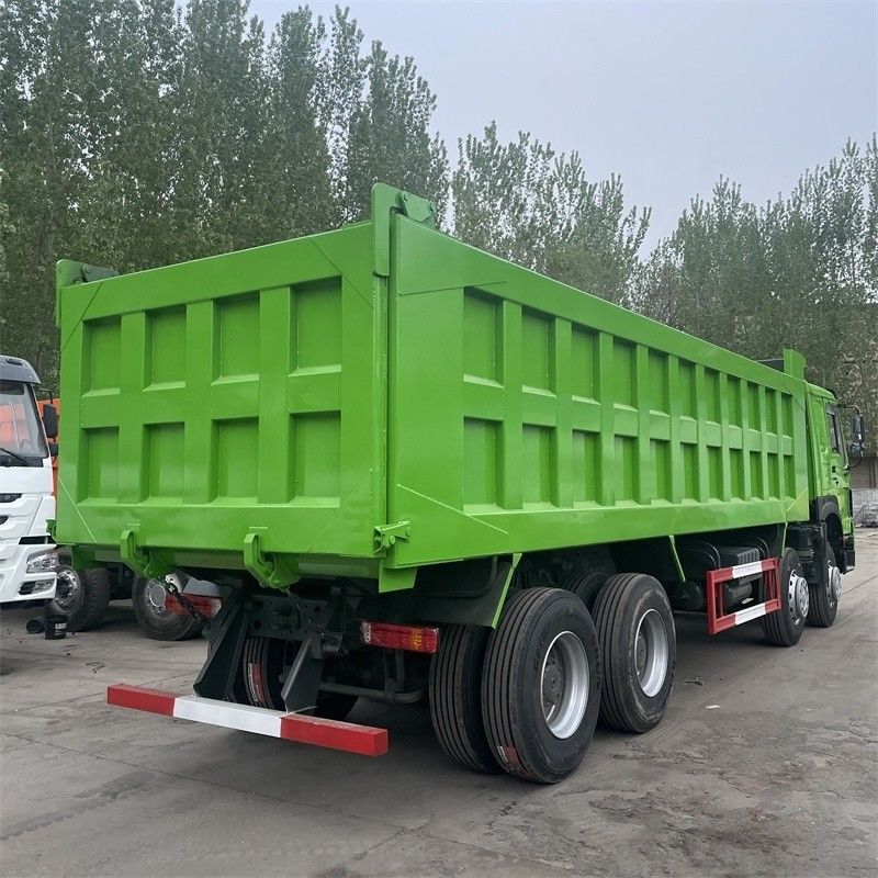 SINO TRUCK 12 ruote 30 metri cubi HOWO 40 tonnellate 8x4 Used Tipper Dump Truck con prestazioni