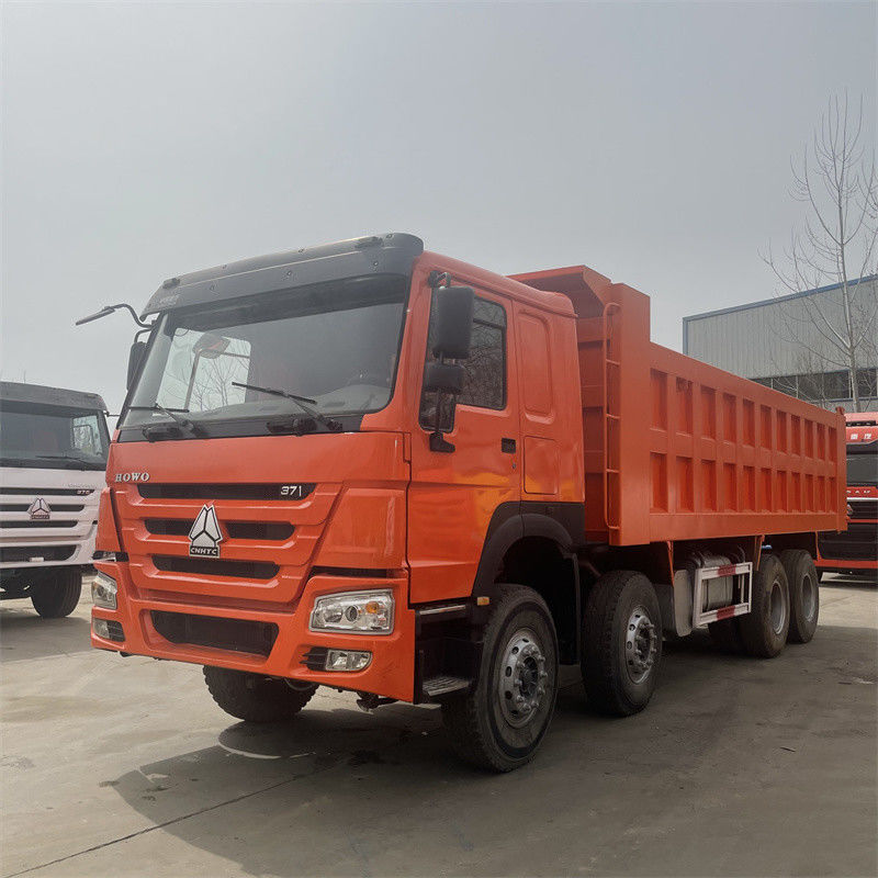 40 tonnellate 12 pneumatici Howo 8X4 336 CV 371 CV 420 CV camion di seconda mano con gomma