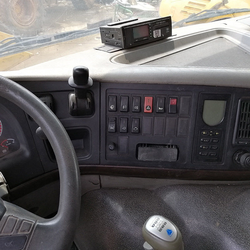 10 Trasmissione in avanti utilizzata Sinotruk HOWO 6X4 Dump Truck 371HP con motore WEICHAI