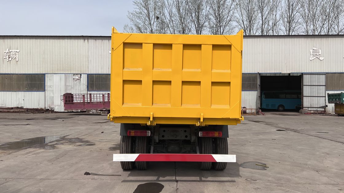 Sinotruck usato Howo 40 tonnellate 10 ruote Dump Tipper Truck per il trasporto minerario