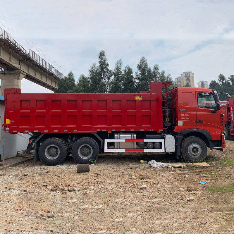 6x4 SINOTRUCK Howo 10 ruote 20-30 tonnellate