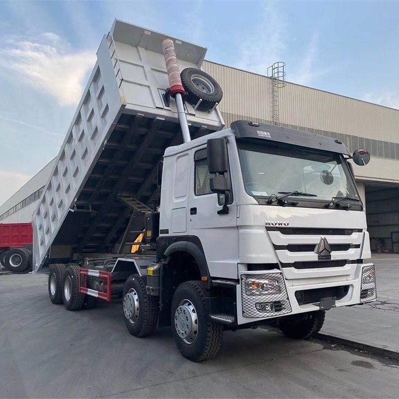 Potente camion da scarico 2023 HOWO 371HP RHD 8X4 con standard di emissione Euro 3 12700 GVW