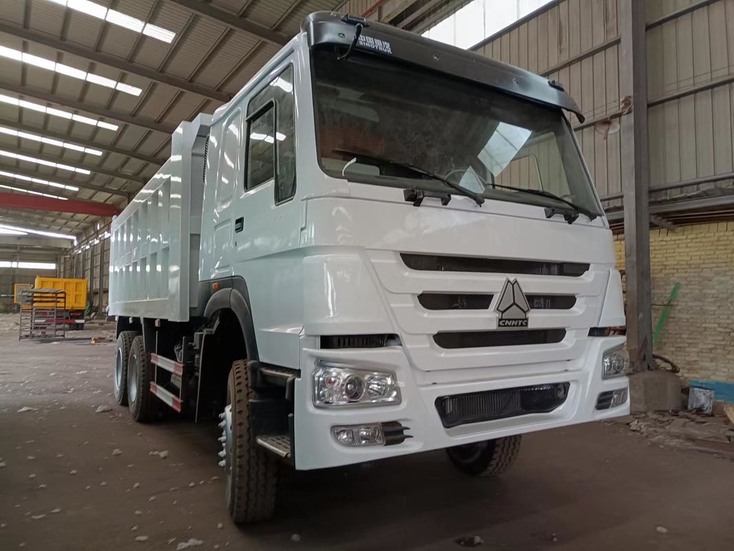 Camionino ad incasso usato Sinotruk Howo 6*4 con motore WEICHAI e buone dimensioni del serbatoio merci