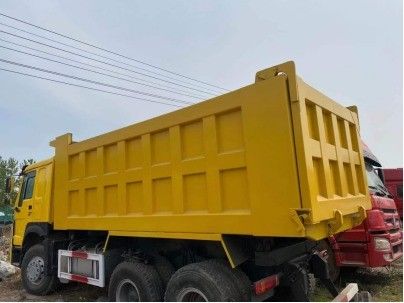 Sino Howo Dump Tipper Truck 371HP Euro 2 Sinotruck usato per il trasporto di ingegneri