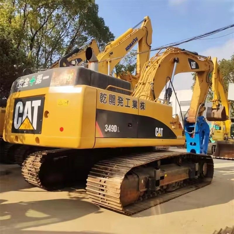 CAT320D2 Escavatore usato con capacità del secchio di 0,8 m3 e motore originale CAT C6.4ACERT