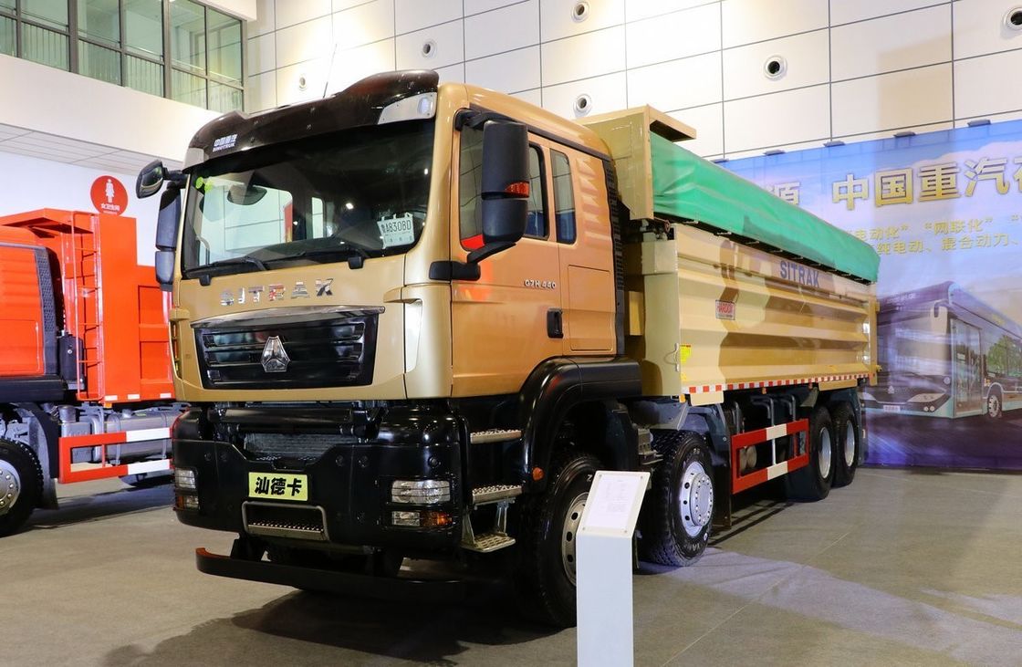 Camionetto di scarico a gomma da 24 metri cubi per Sinotruck Howo 12 ruote Euro 5 Rhd 50 tonnellate 8x4