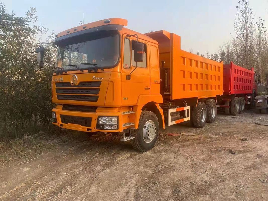 Capacità del motore 8L Pesante Shacman F3000 Dump Truck per il carico di materiali da costruzione