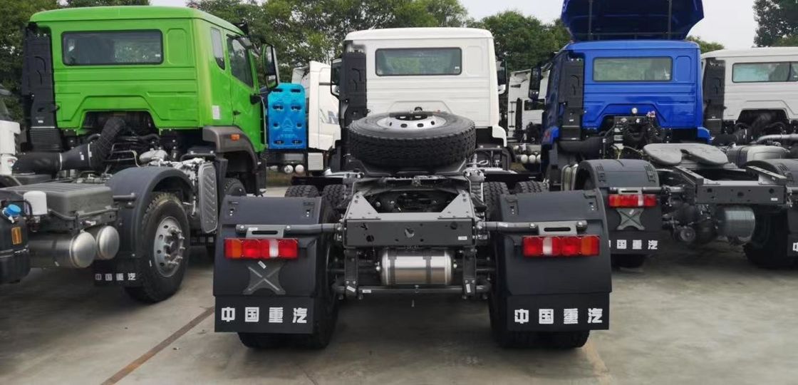 Potente Cummins 400hp a sinistra 10 pneumatici 6x4 Sinotruk Hohan testa camion trattore