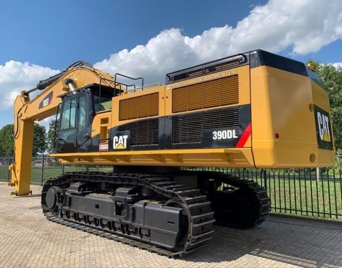 Usato Giappone CAT 390DL escavatore scavatore con altra pompa idraulica e cilindro a prezzi accessibili