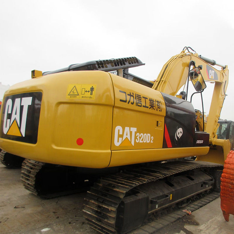 Escavatore Cat 320D2 usato dal Giappone con cilindro di 105x135 mm