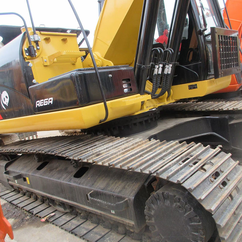 Escavatore Cat 320D2 usato dal Giappone con cilindro di 105x135 mm