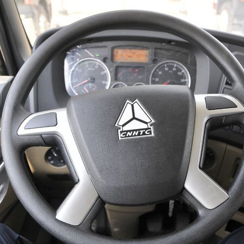 SINOTRUCK 6x4 Howo 380hp 30 tonnellate 10 ruote Camionetti di scarico con gomma inclusi touch screen