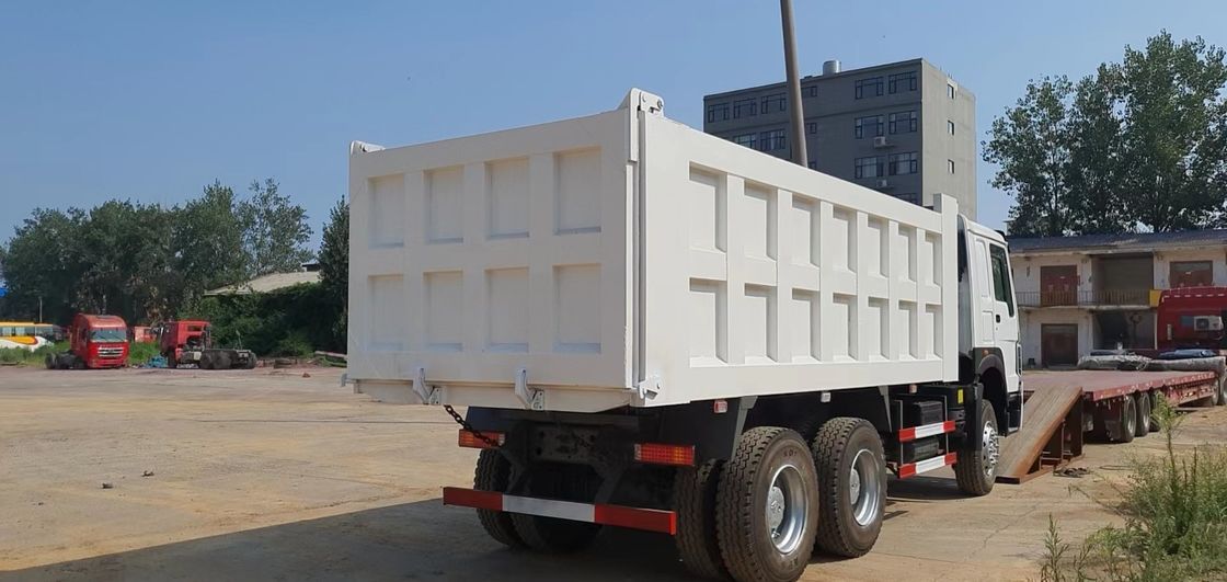 Sinotruk Howo Used Dump Truck 6x4 20 metri cubi 371hp Dump Truck per prestazioni