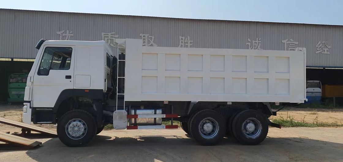 Sinotruk Howo Used Dump Truck 6x4 20 metri cubi 371hp Dump Truck per prestazioni