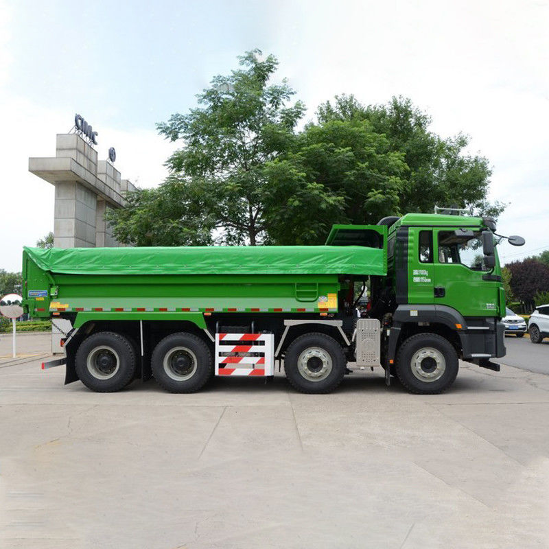 Sedile del conducente normale Shacman 8x4 371 375 380 420 CV 12 ruote 40 tonnellate camion a gomma
