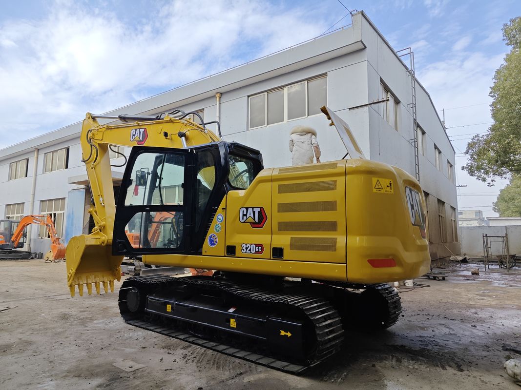 Escavatore originale usato CAT 320d in buone condizioni con manutenzione solida e semplice