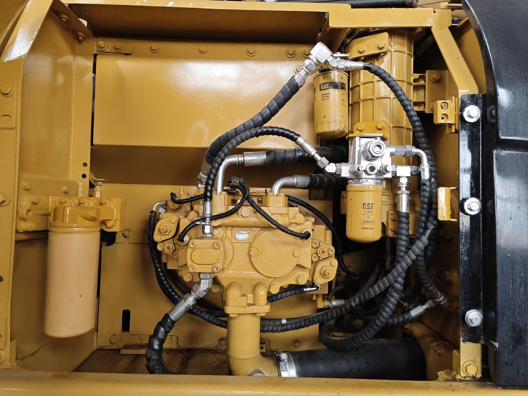Escavatori usati CAT 320d con manutenzione semplice e prestazioni elevate a prezzi accessibili