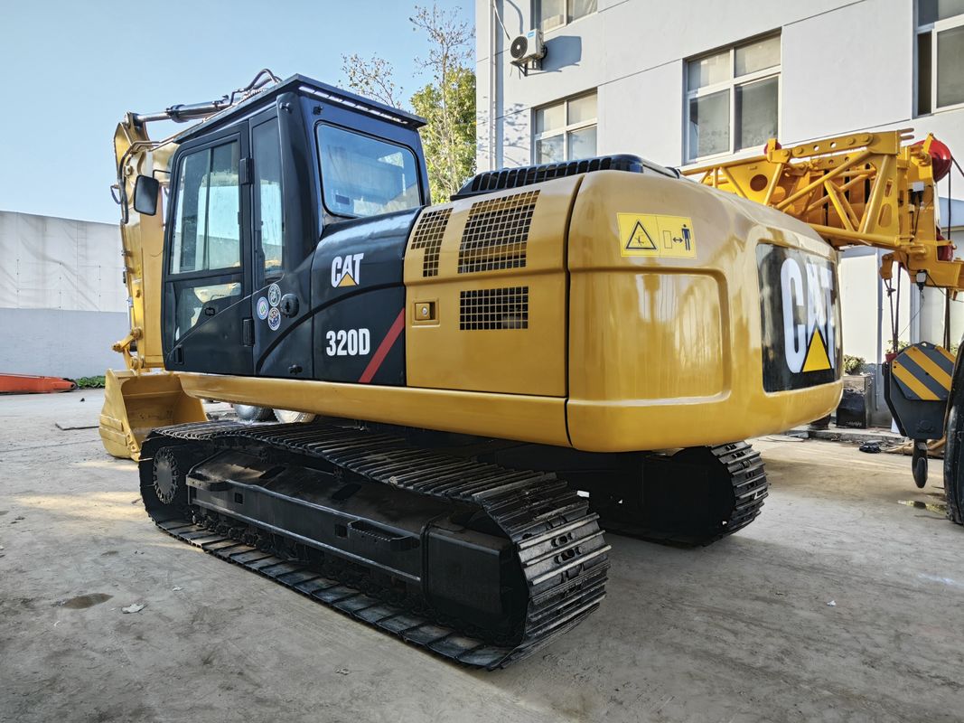 Escavatori usati CAT 320d con manutenzione semplice e prestazioni elevate a prezzi accessibili