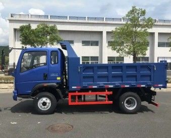 2 passeggeri Motore Yunnei Sinotruk HOMAN 4*2 Mini Tipper Dump Truck 8-12 Tonnes Light Truck