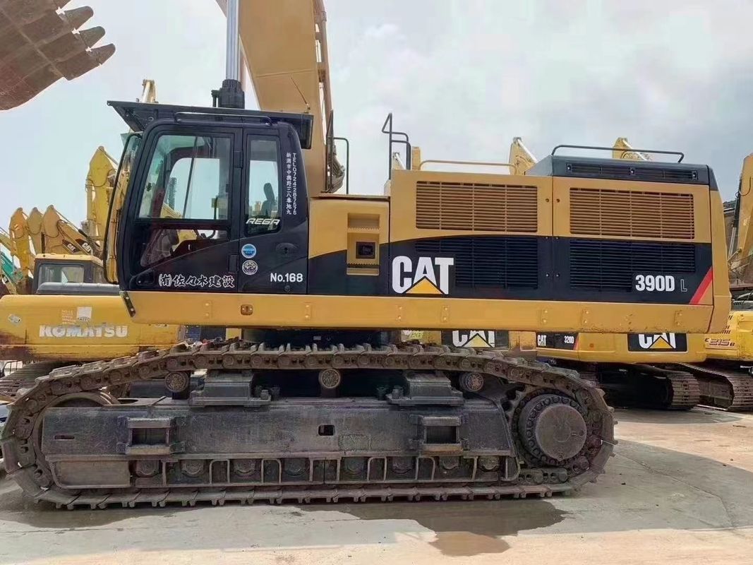 Prezzi accessibili Used Cat Excavator 390D con 90250 KG di peso e 0,45m3 di capacità di secchio