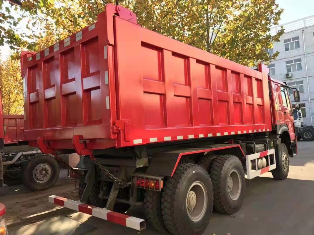 10 pneumatici Sinotruk HOWO 6*4 Usato 371HP tipper dump truck per il trasporto di sabbia di pietra