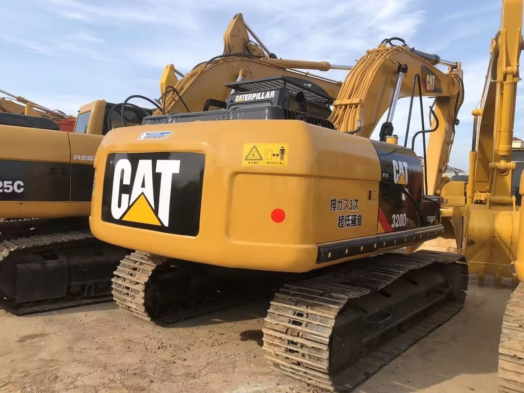 CAT320D Escavatore usato negli Emirati Arabi Uniti Crawler Backhoe CAT320DL CAT320D2 per lavori di costruzione