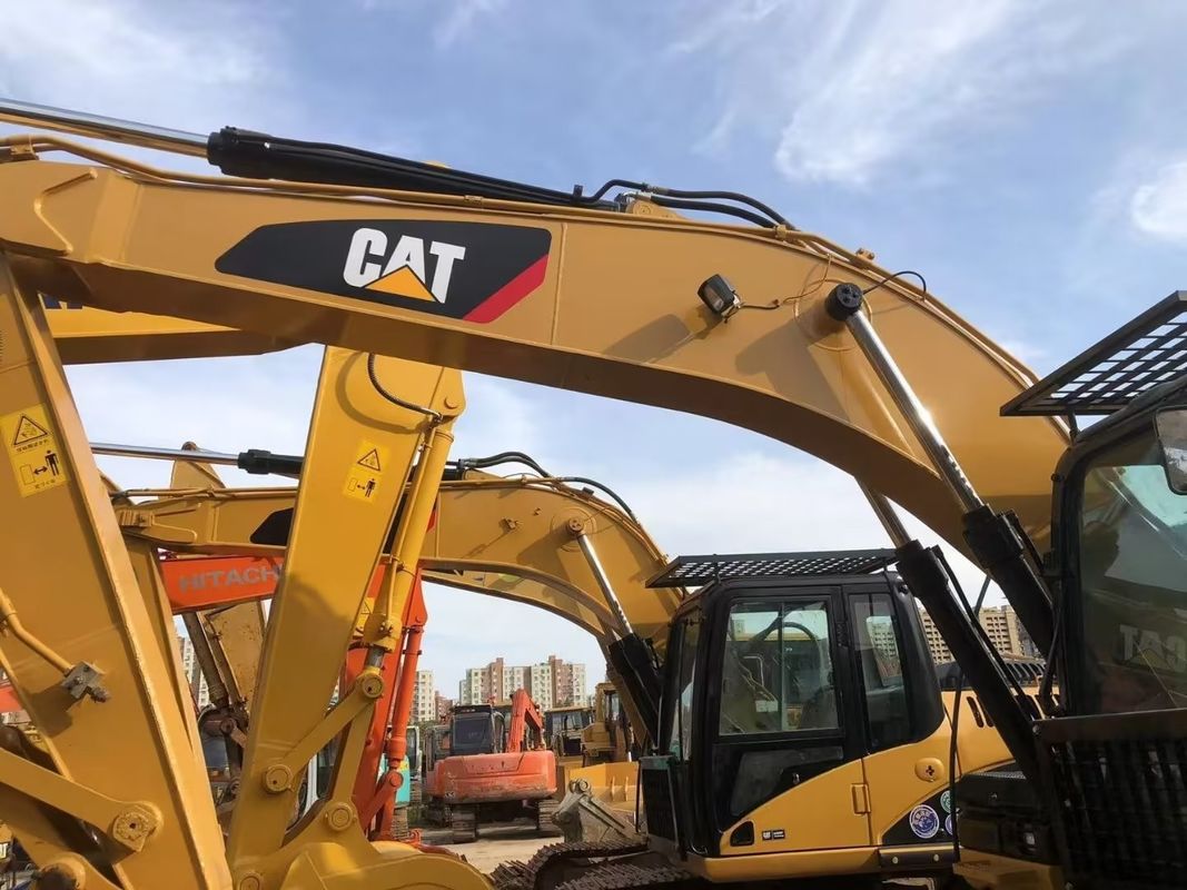 CAT320D Escavatore usato negli Emirati Arabi Uniti Crawler Backhoe CAT320DL CAT320D2 per lavori di costruzione