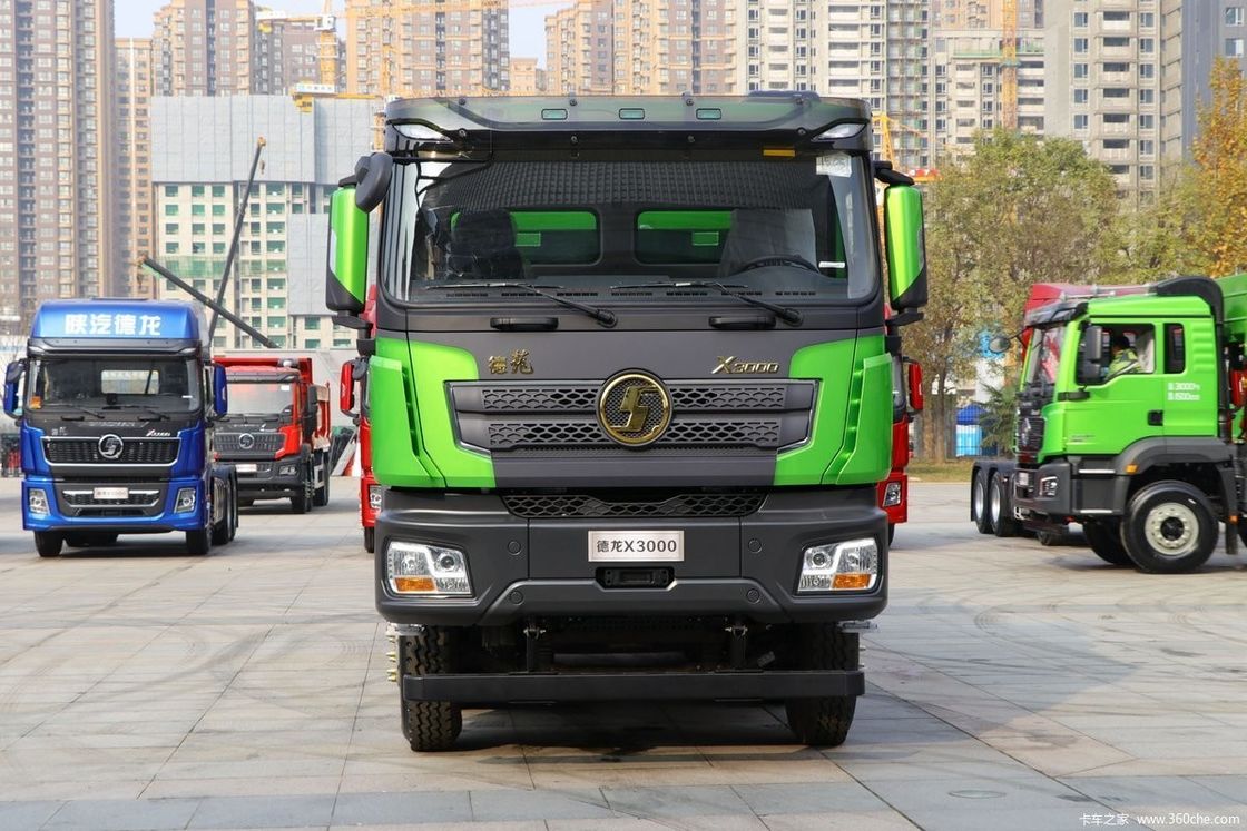 Euro 2 standard di emissione 10 cambio in avanti Shacman Dump Truck 8X4 12 Wheeler 30 Ton