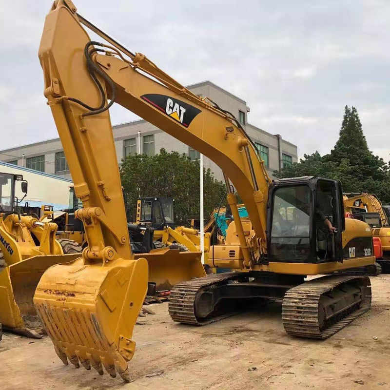 Excavator Cat 320CL usato con pompa idraulica Kawasaki di Shanghai