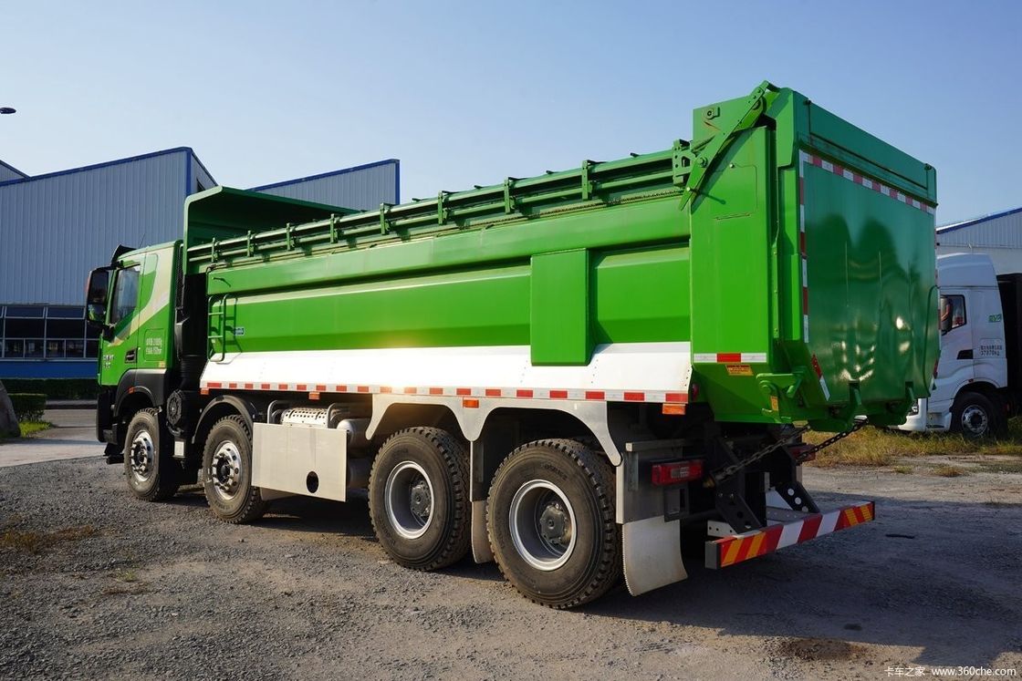 12 ruote Motore diesel LHD RHD 8*4 /6*4 Camionetto di scarico per operazioni di estrazione pesante