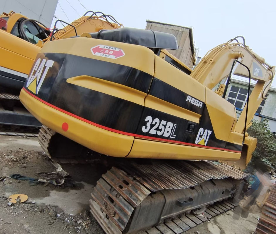 CAT 325BL Escavatori usati da 25 tonnellate con capacità di 2 m3 e valvola idraulica CAT
