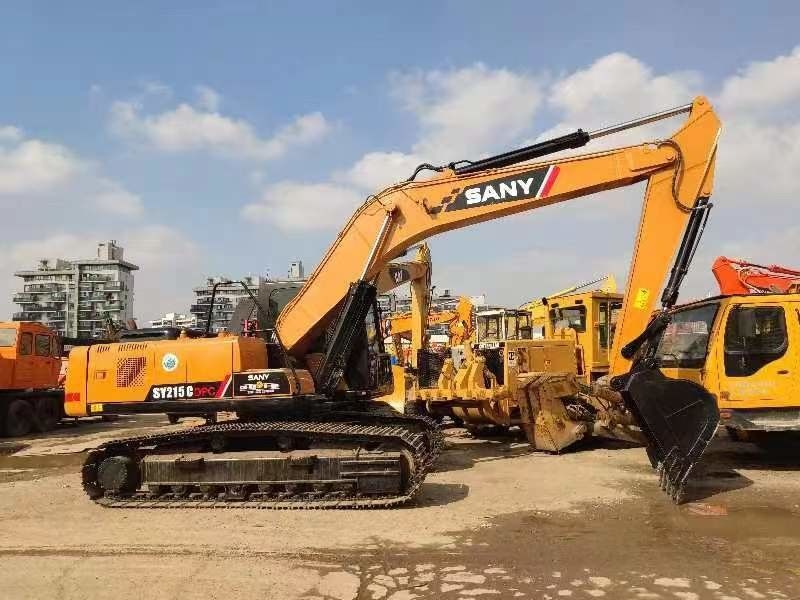 SANY 215 Escavatore 21900 KG Peso della macchina Altre pompe idrauliche per la movimentazione dei materiali