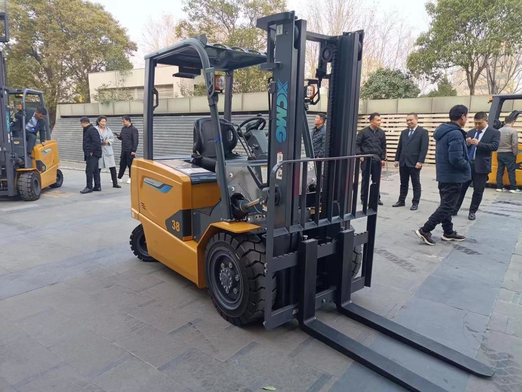 Camione elevatore usato da 3,8 tonnellate con buone prestazioni e altezza di 2540 mm a prezzi accessibili