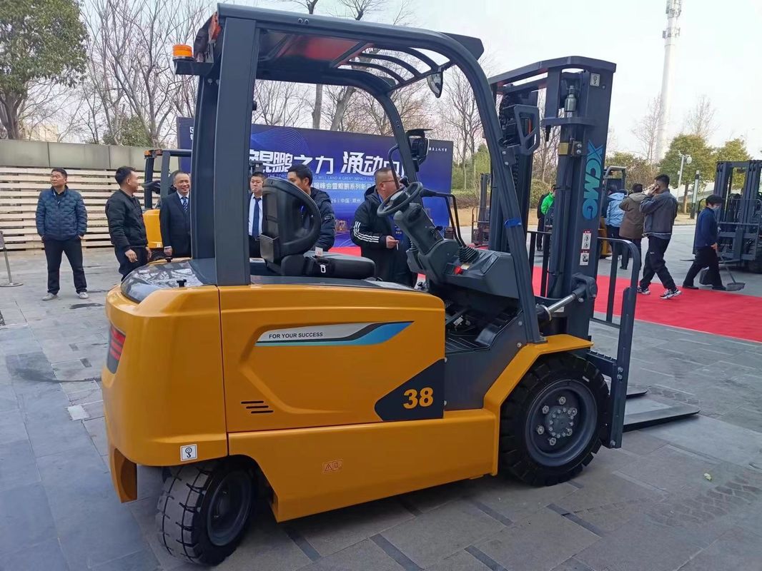Camione elevatore usato da 3,8 tonnellate con buone prestazioni e altezza di 2540 mm a prezzi accessibili