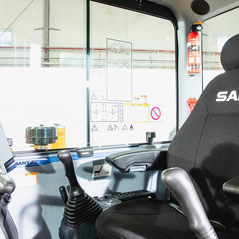 Escavatori usati SANY SY55C da 5,5 tonnellate con scarse ore di lavoro 0-2000 e 2016-2020