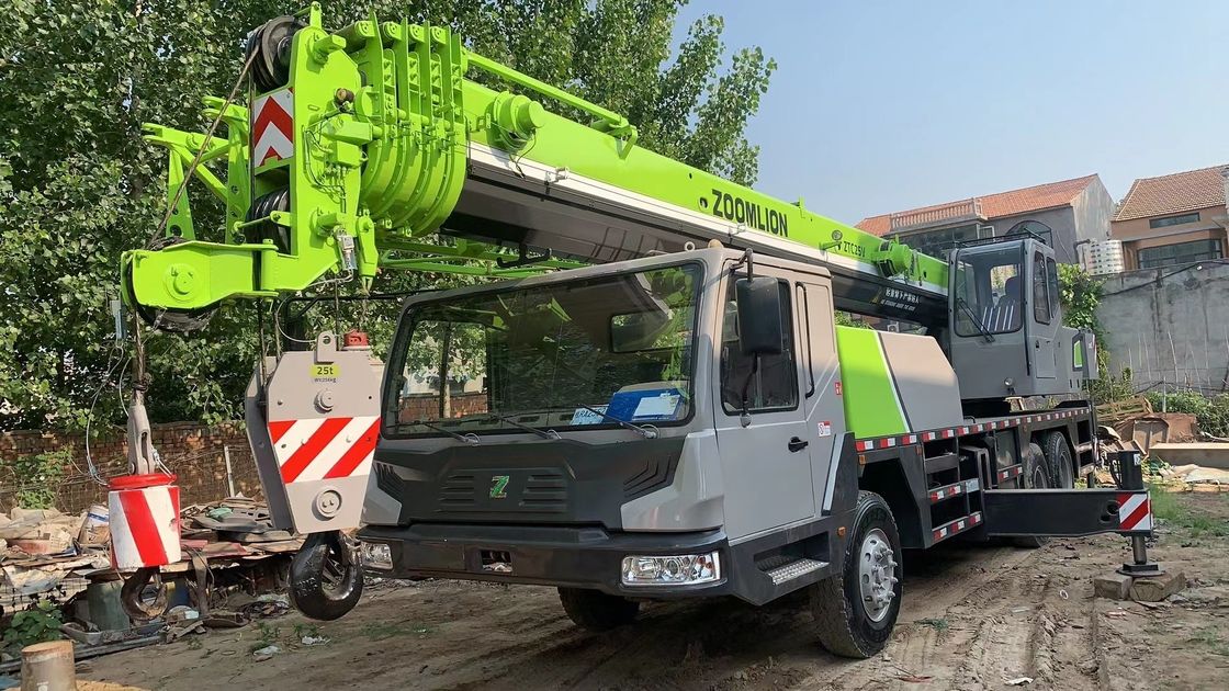 Altezza di sollevamento Altre gru idrauliche da 50 tonnellate da 100 tonnellate per i vostri progetti