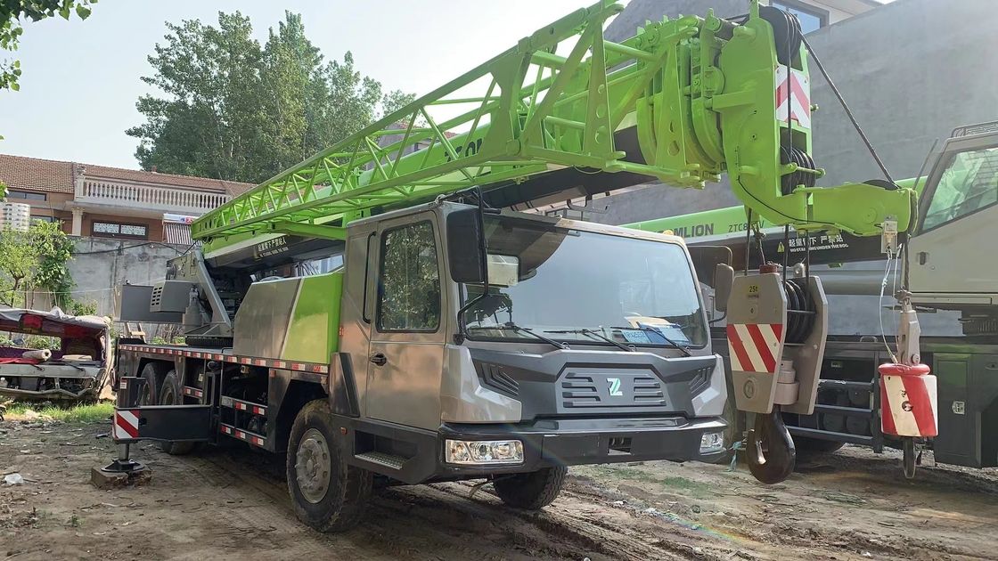 Altezza di sollevamento Altre gru idrauliche da 50 tonnellate da 100 tonnellate per i vostri progetti