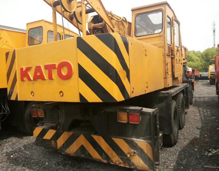 25 tonnellate di gru mobile usata QY25K5A Camion con gru a velocità massima di funzionamento 75 km/h