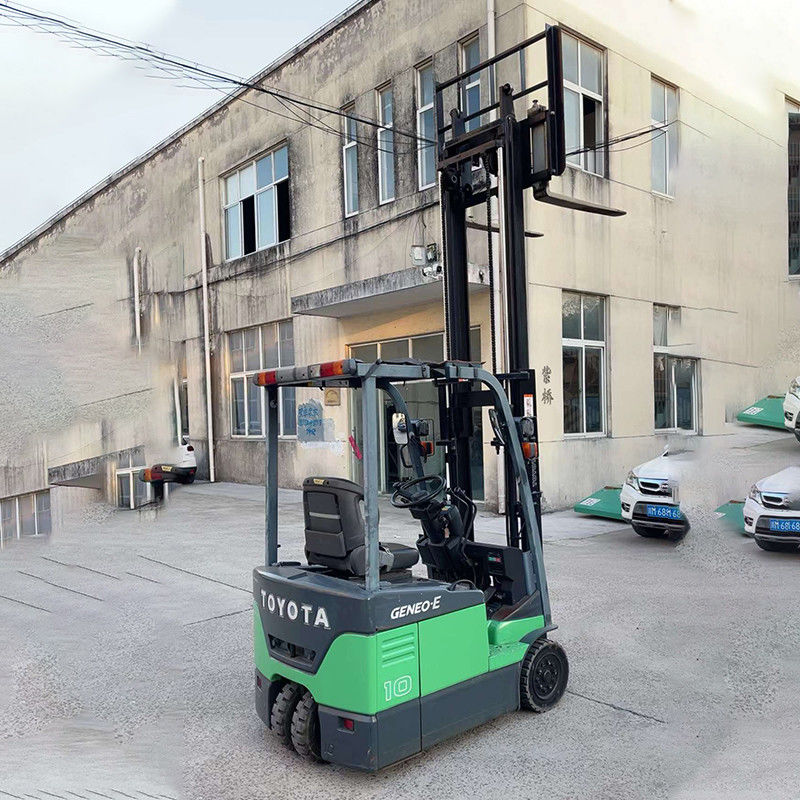 Usato Toyota 1 tonnellata carrello elettrico 48V Lunghezza della forchetta 1070 Manipolazione dei materiali in magazzino