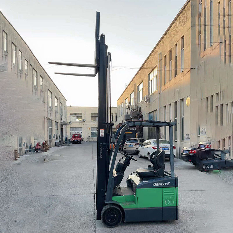 Usato Toyota 1 tonnellata carrello elettrico 48V Lunghezza della forchetta 1070 Manipolazione dei materiali in magazzino