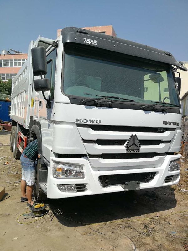 Sedile normale del conducente Camion pesante Sino Sinotruk Howo 371hp 6x4 8x4 Tipper Camion usati