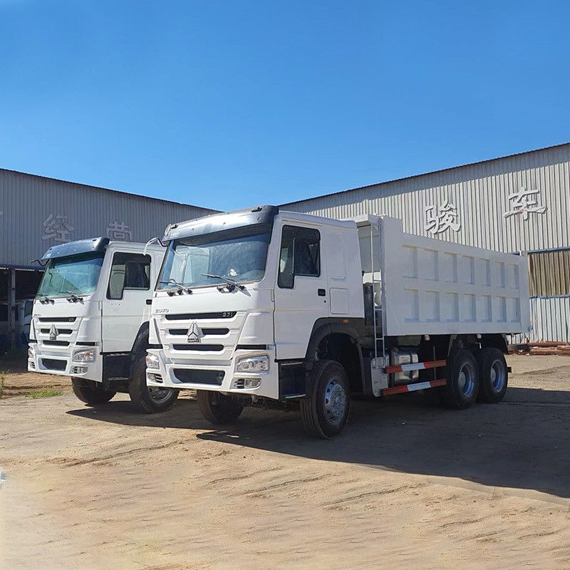 Sinotruck usato Dump truck 6x4 10 ruote tipper con 31-40T di capacità e 6 cilindri