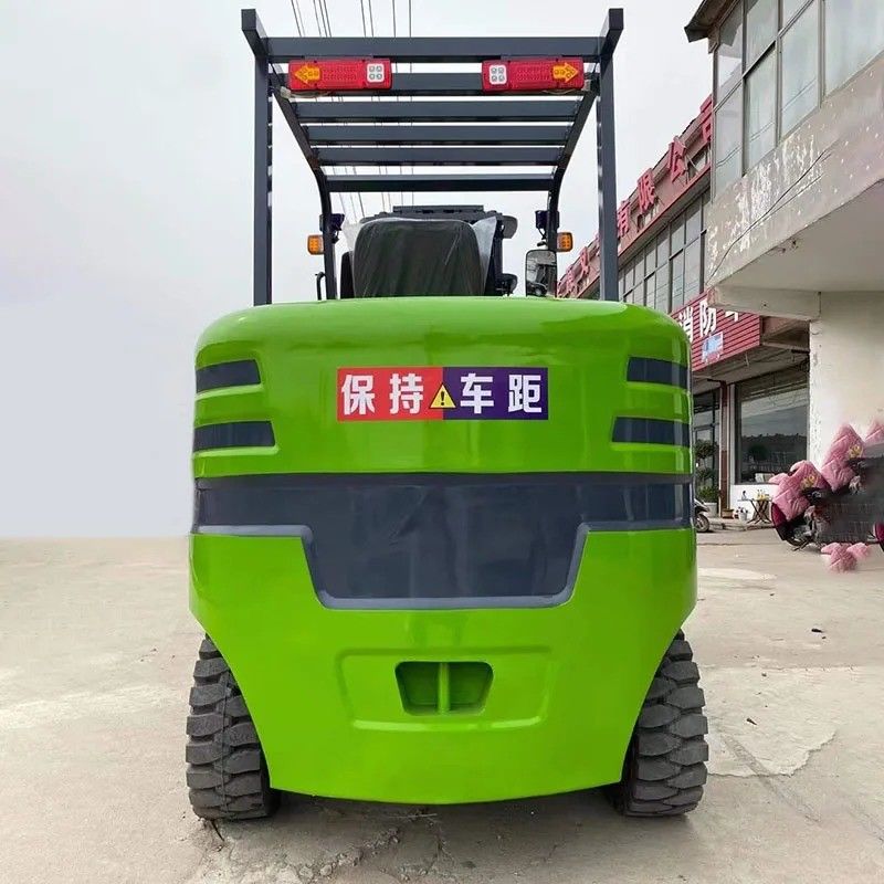 Camion elettrico per carrelli elevatori CPD10 CPD20 CPD30 con capacità di carico di 3 t e altezza di sollevamento di 3 m