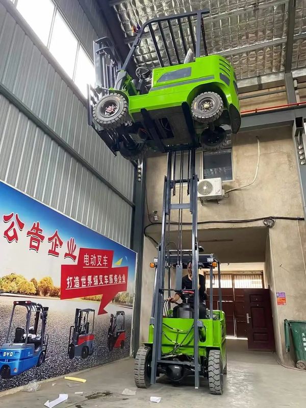 Camion elettrico per carrelli elevatori CPD10 CPD20 CPD30 con capacità di carico di 3 t e altezza di sollevamento di 3 m