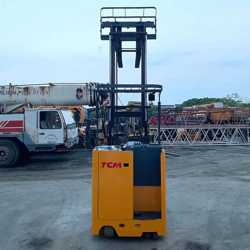 1 tonnellata di carrello elevatore elettrico utilizzato TCM Altezza di sollevamento 1,6 m-3,5 m con manovrabilità flessibile