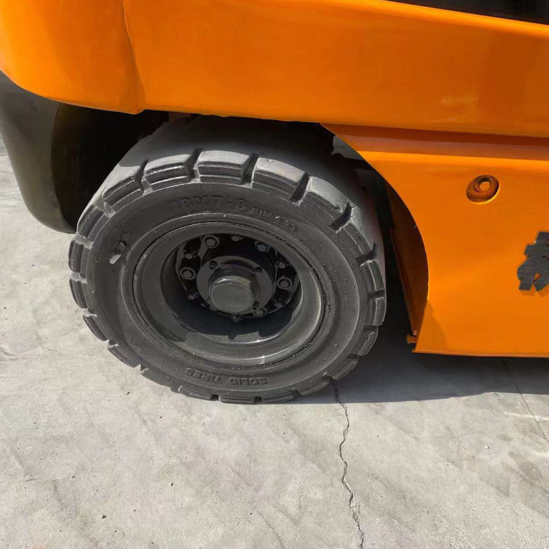 2 cornici di porte 4 ruote a trazione su tutto il terreno carrello elettrico 2.5 tonnellate Batteria al litio usata
