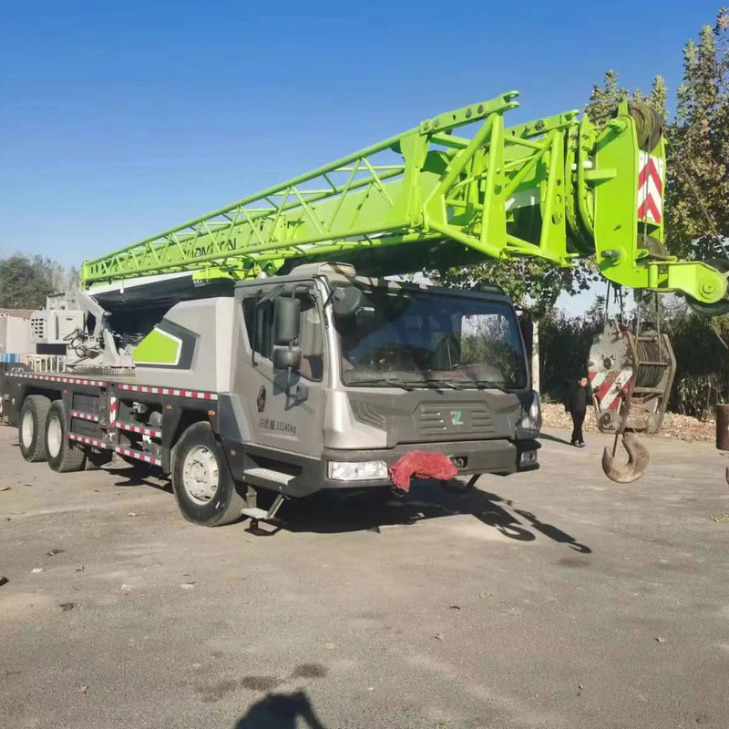 Good Zoomlion, gru da 25 tonnellate con design verde e velocità massima di funzionamento di 80 km/h