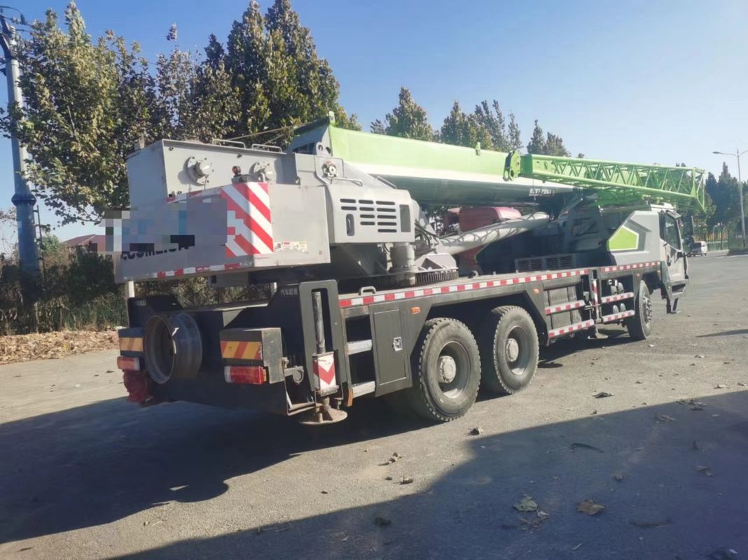 Good Zoomlion, gru da 25 tonnellate con design verde e velocità massima di funzionamento di 80 km/h