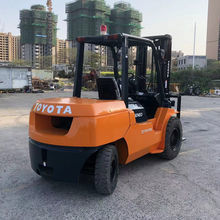 Giappone Motore Potenza elettrico carrello elevatore 8F per la manipolazione sicura e facile materiale magazzino